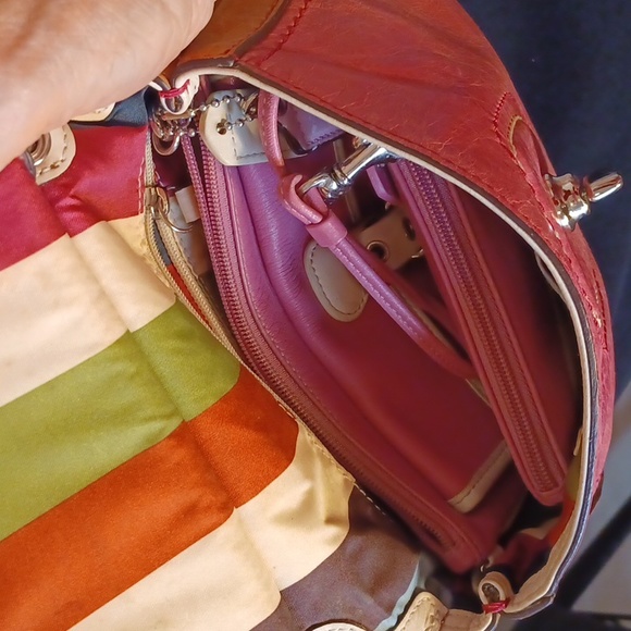 VINTAGE 2000's TWO COACH LEATHER WRISTLETS & 2007 COACH BAG - Picture 12 of 17